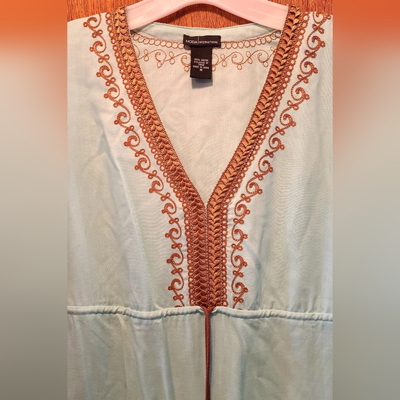 MODA International GORGEOUS Aquamarine &gold embroidery tunic szM - Picture 4 of 9